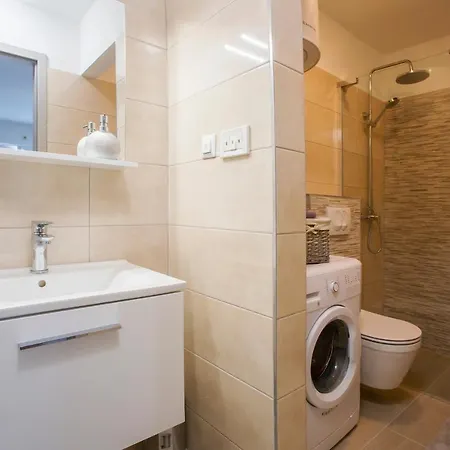 Apartment Lena